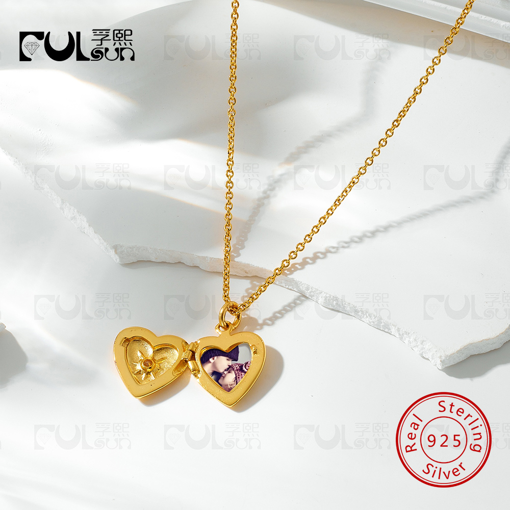 Heart Locket Necklace Photo - Collier avec pendentif photo en forme