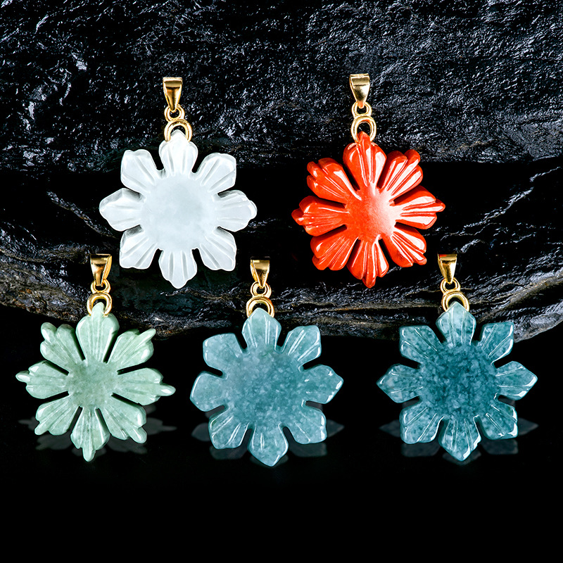 Necklaces - Collier pendentif tournesol en véritable jadéite