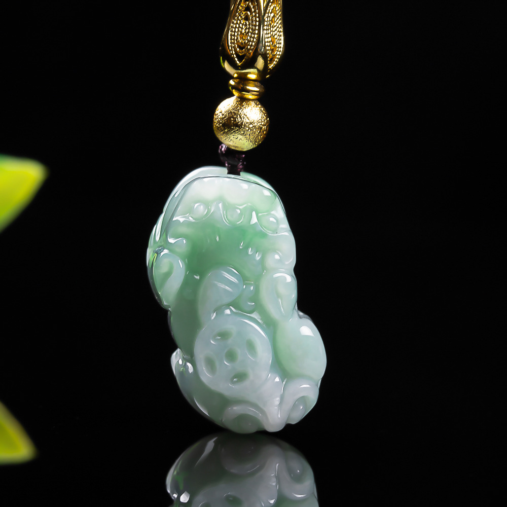 Necklaces - Naturel birman une émeraude pois vert