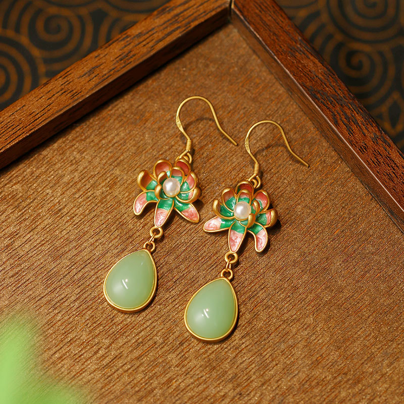 Earrings - Boucles d'oreilles goutte d'eau en jade