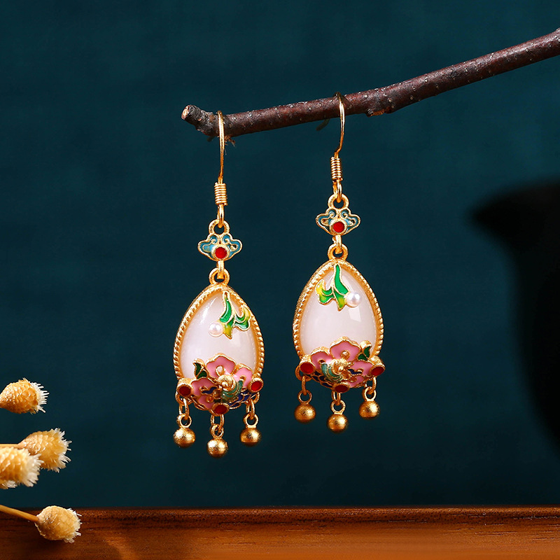 Earrings - Boucles d'oreilles en jade naturel, amulette