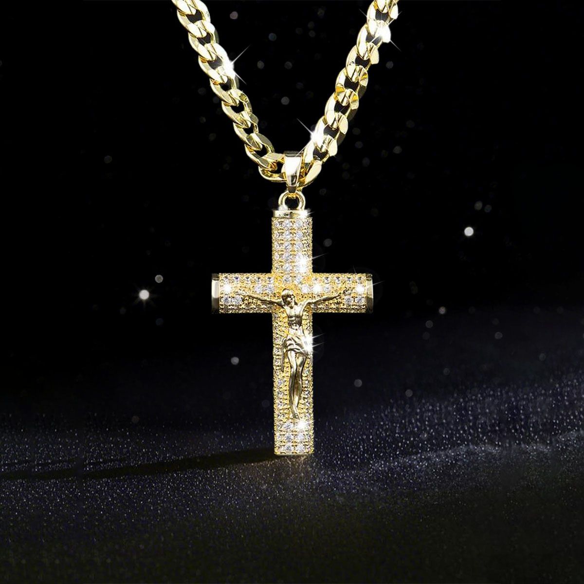 Collier Croix Plaqué Or pour H - Cross Pendant Necklace Gold avis et prix