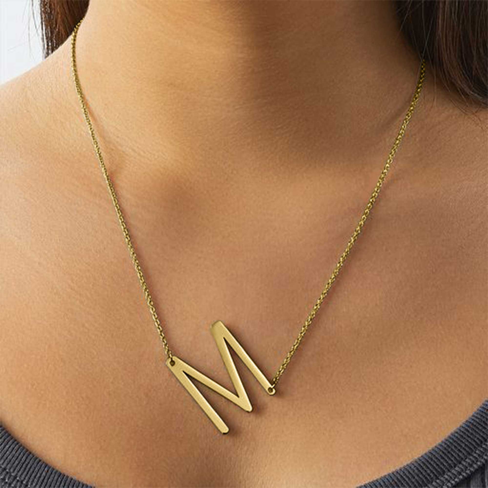 Collier Initial de Déclaration - Initial Letter Necklace 18K Gold avis et prix