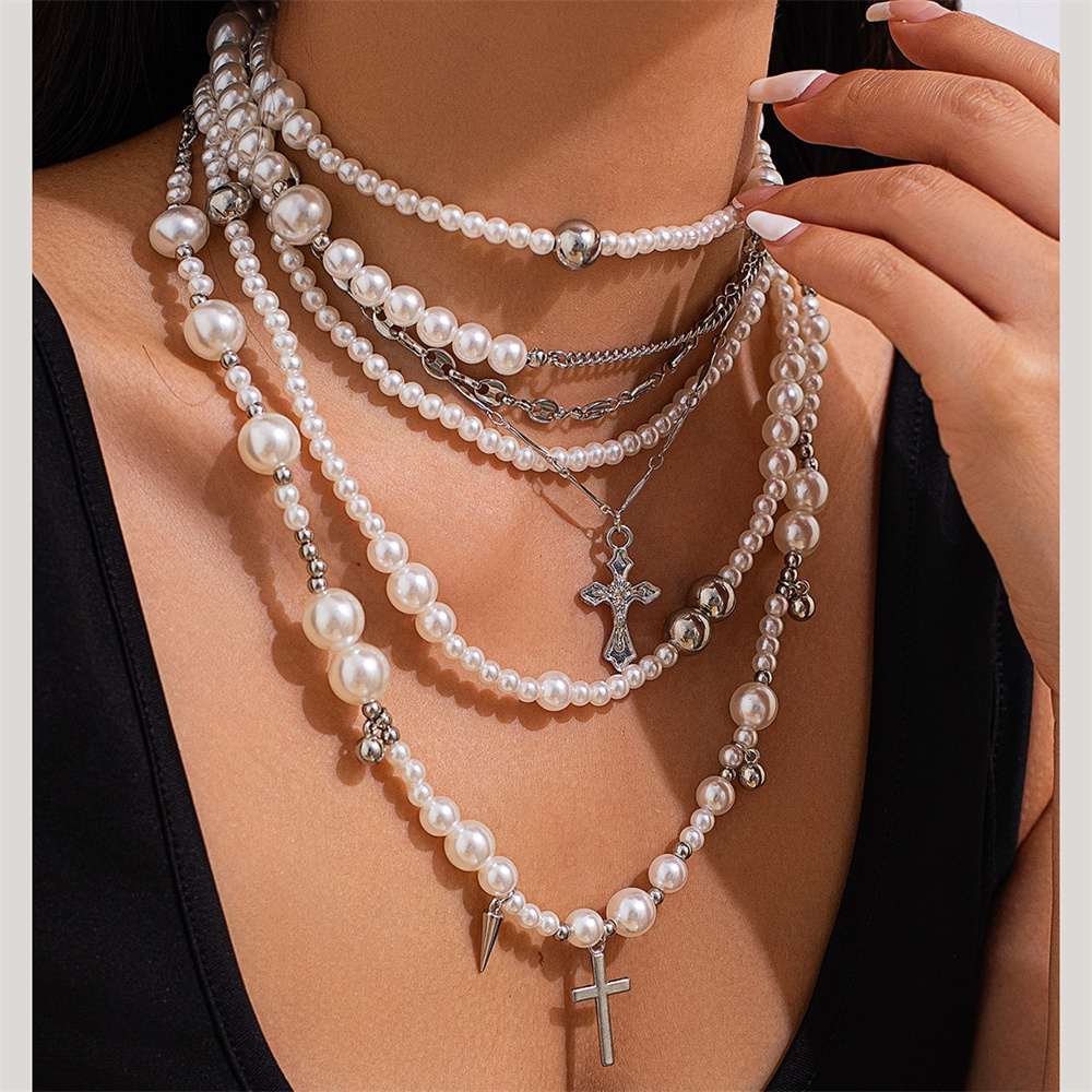 Collier de perles multicouches - Layered Pendant Necklace Aesthetic avis et prix