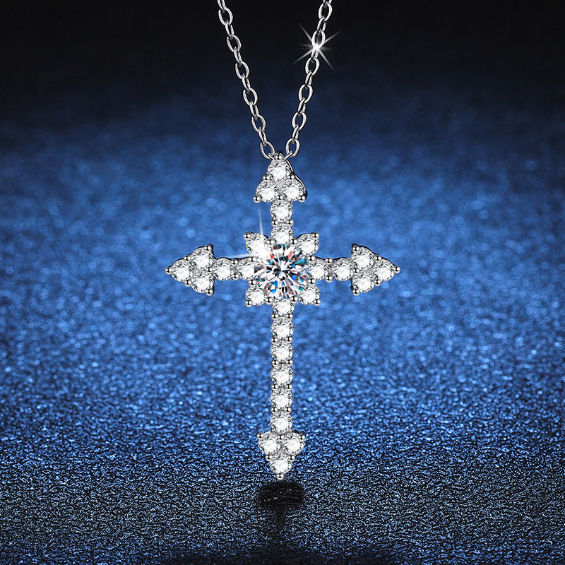 Collier pendentif croix en pla - Cross Pendant Necklace Gold avis et prix
