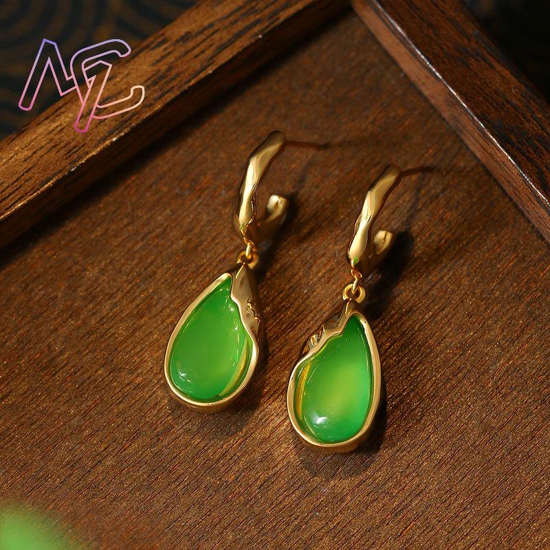 Boucles d'oreilles en jade ver - Earrings avis et prix