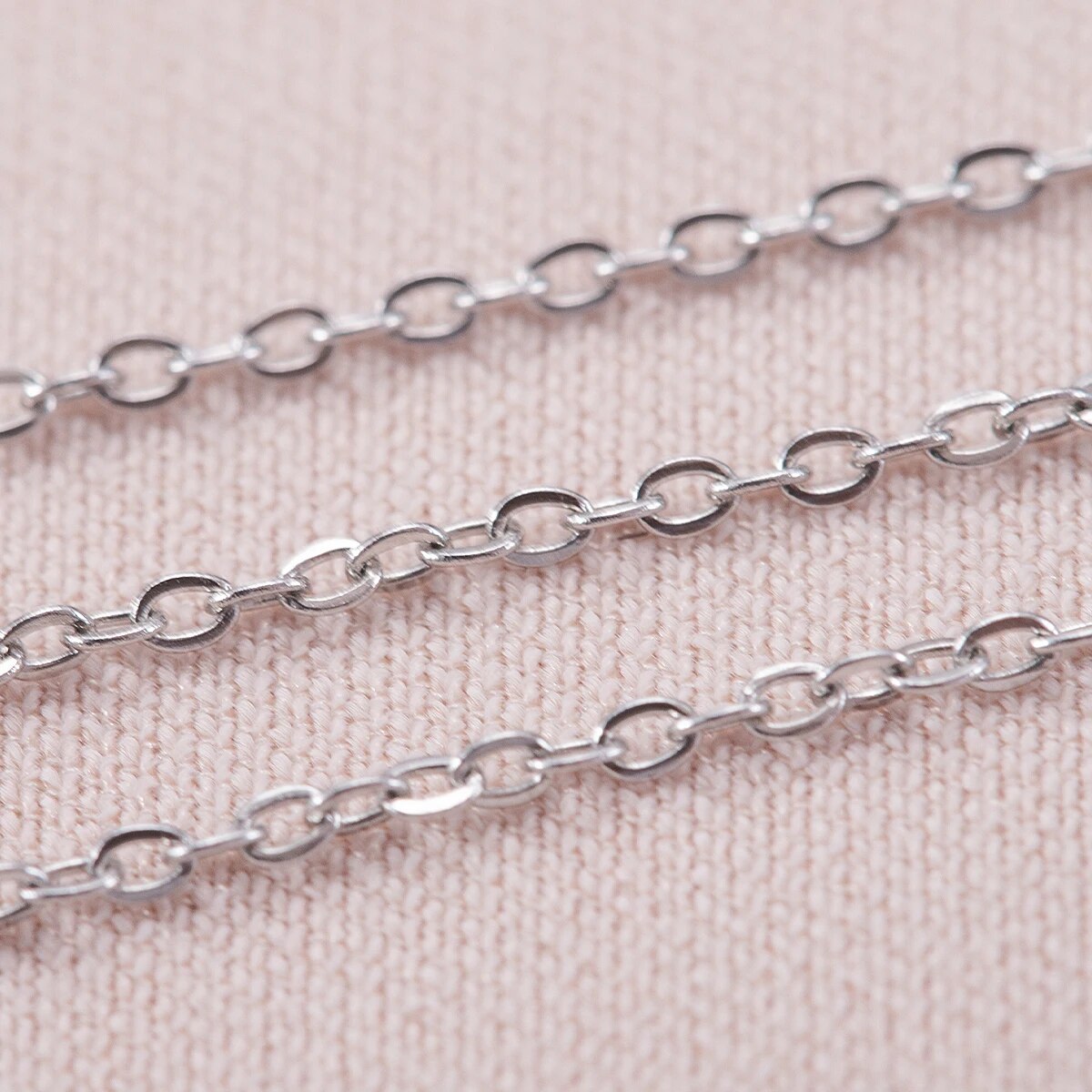 Chaînes fines en acier inoxyda - Body Jewelry avis et prix