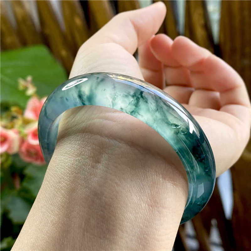Jadeite de type glace avec mot - Bracelets avis et prix