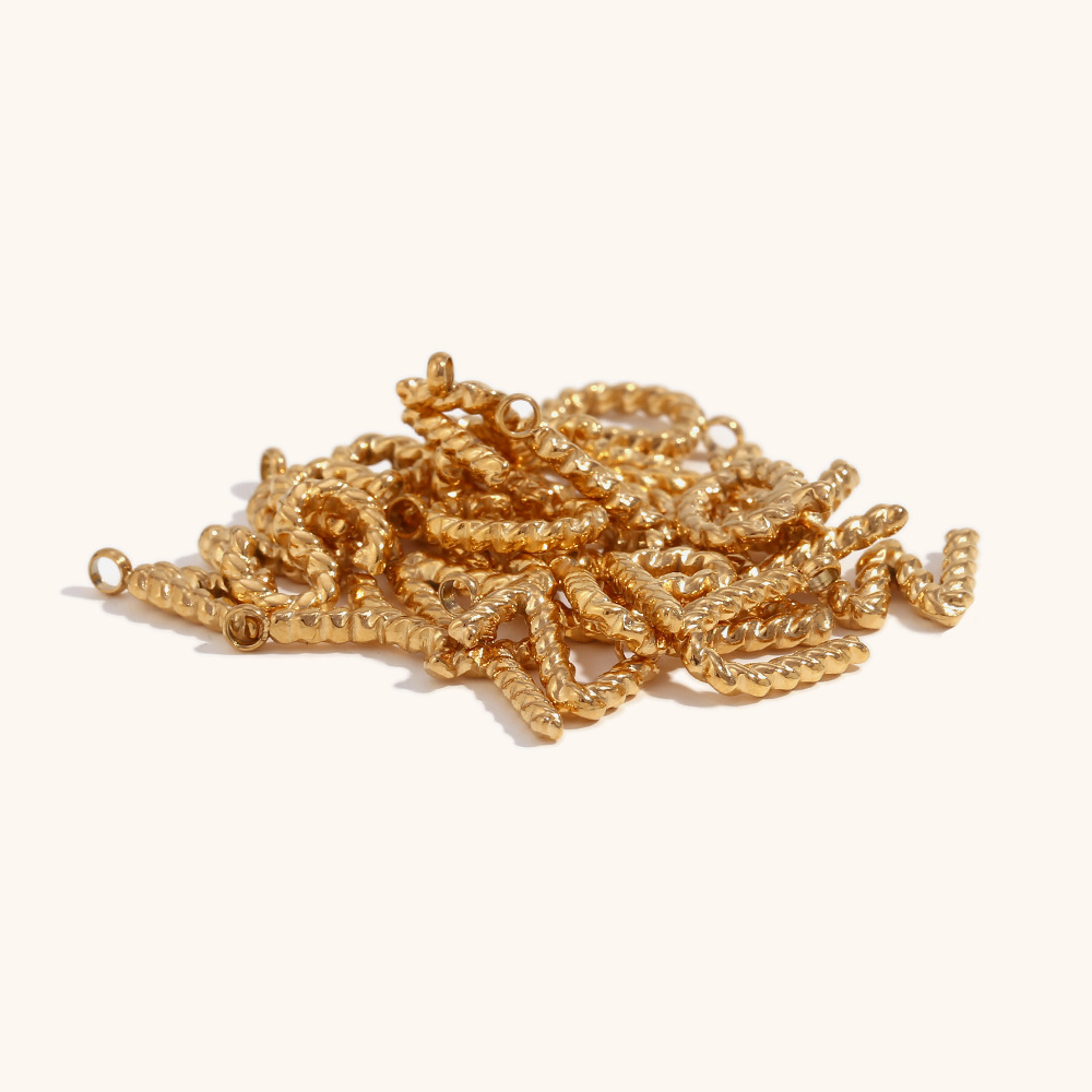 Collier personnalisé avec lett - Initial Letter Necklace 18K Gold avis et prix