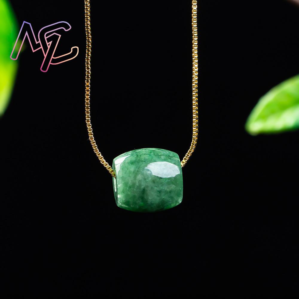Pendentif en perles de Jade vé - Necklaces avis et prix