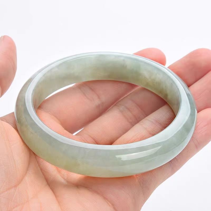 Bracelet en jade ancien de Bir - Bracelets avis et prix