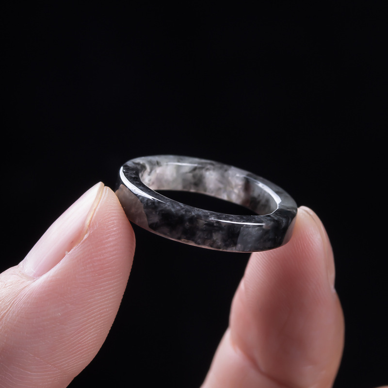 Bague en jadéite noire de Birm - Rings avis et prix
